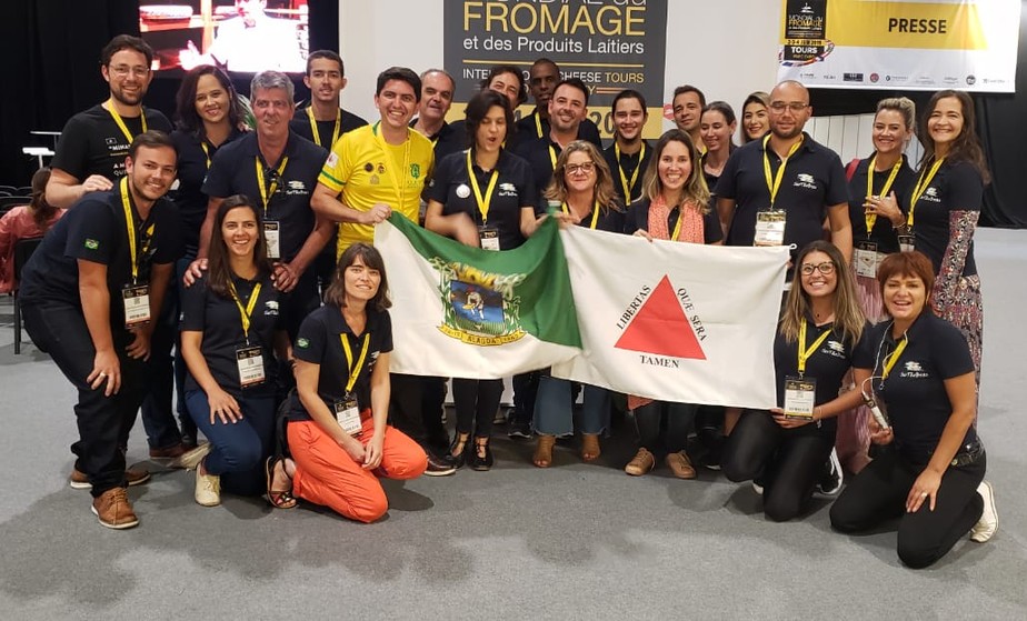 Brasileiros que participaram do festival do queijo na França faturaram 56 medalhas, sendo 50 de Minas