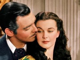 Clark Gable e Vivien Leigh em cena do clássico "E o vento levou". Imagem - redes sociais