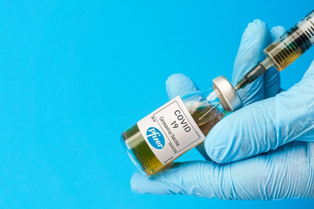 Vacina da Pfizer/BioNTech contra covid em eficiência de 95%