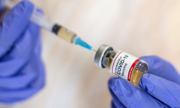 Tanto Fiocruz quanto Butantan estão acelerando a produção de vacinas