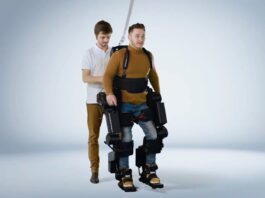 Exoesqueleto Atalante, da empresa francesa Wandercraft, será importado pelo SUS de São Paulo. Foto - Wandercraft - divulgação