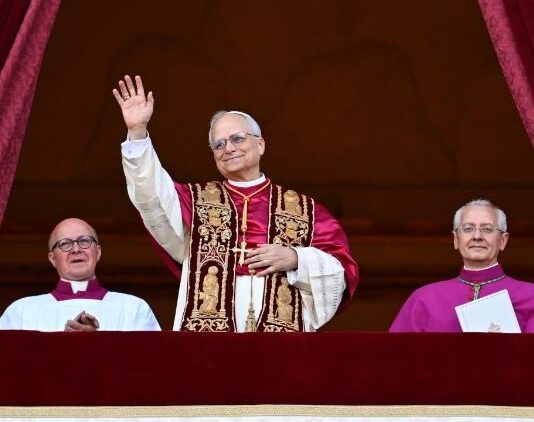 cardeal norte-americano Robert Francis Prevost foi eleito o novo líder da Igreja Católica e vai se chamar Leão XIV. Foto - Vatican News