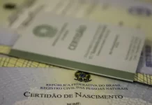 Cópia de certidão de nascimento. Foto - Marcello Casal JrAgência Brasil